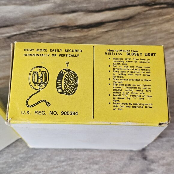 2 70s Battery Operated Wireless Closet Lights Pull Cord‎ Retro Plastic 5 Inches - Picture 4 of 11